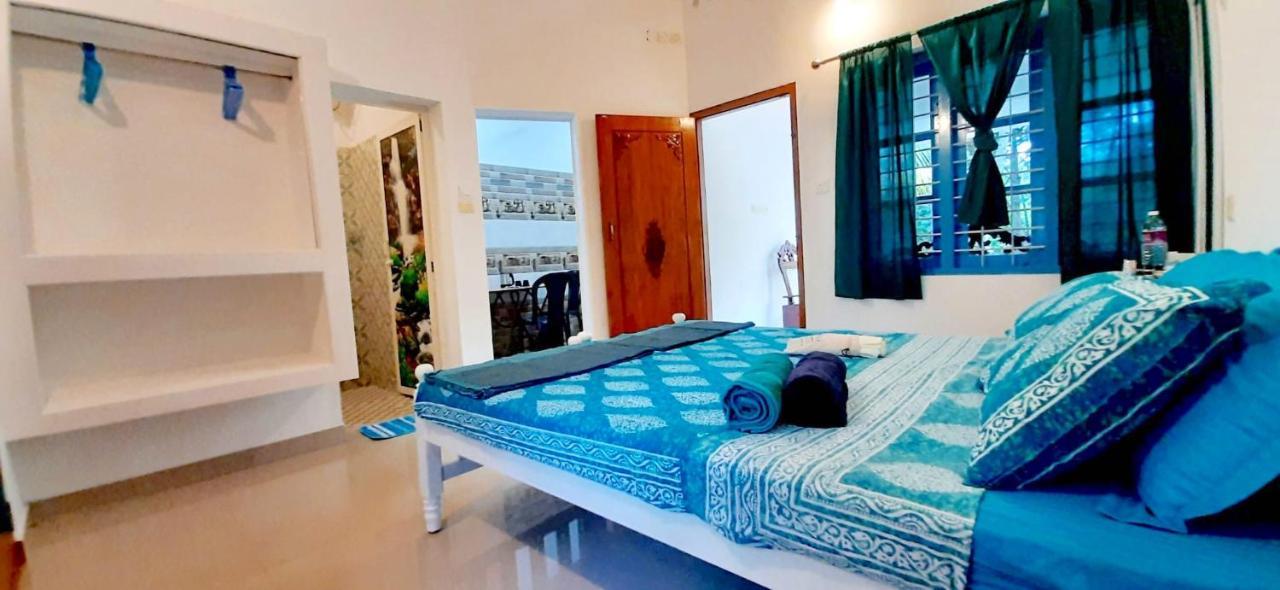 الشقق الفندقية فاركَالافي  Blue Sophy Residency المظهر الخارجي الصورة