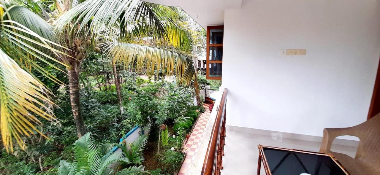 الشقق الفندقية فاركَالافي  Blue Sophy Residency المظهر الخارجي الصورة