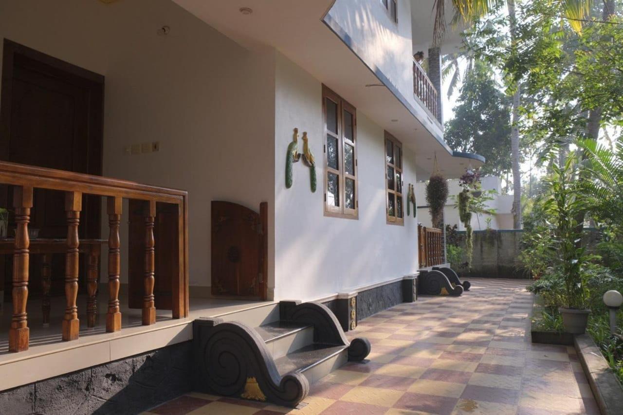 الشقق الفندقية فاركَالافي  Blue Sophy Residency المظهر الخارجي الصورة