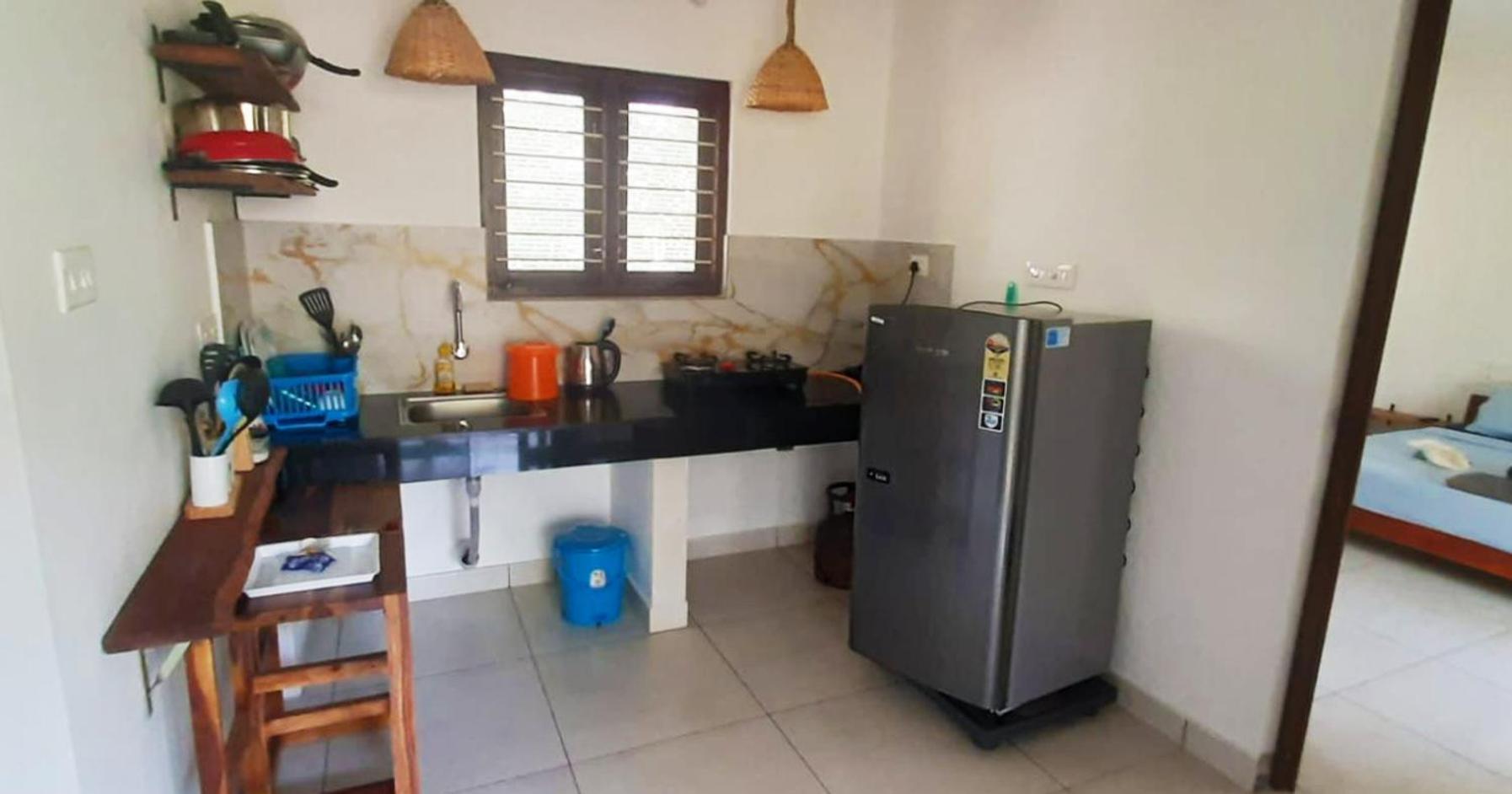 الشقق الفندقية فاركَالافي  Blue Sophy Residency المظهر الخارجي الصورة