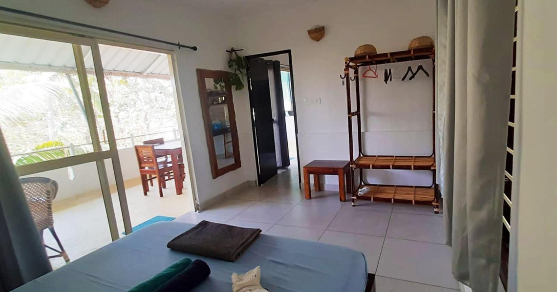 الشقق الفندقية فاركَالافي  Blue Sophy Residency المظهر الخارجي الصورة