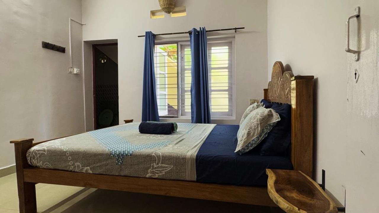 الشقق الفندقية فاركَالافي  Blue Sophy Residency المظهر الخارجي الصورة